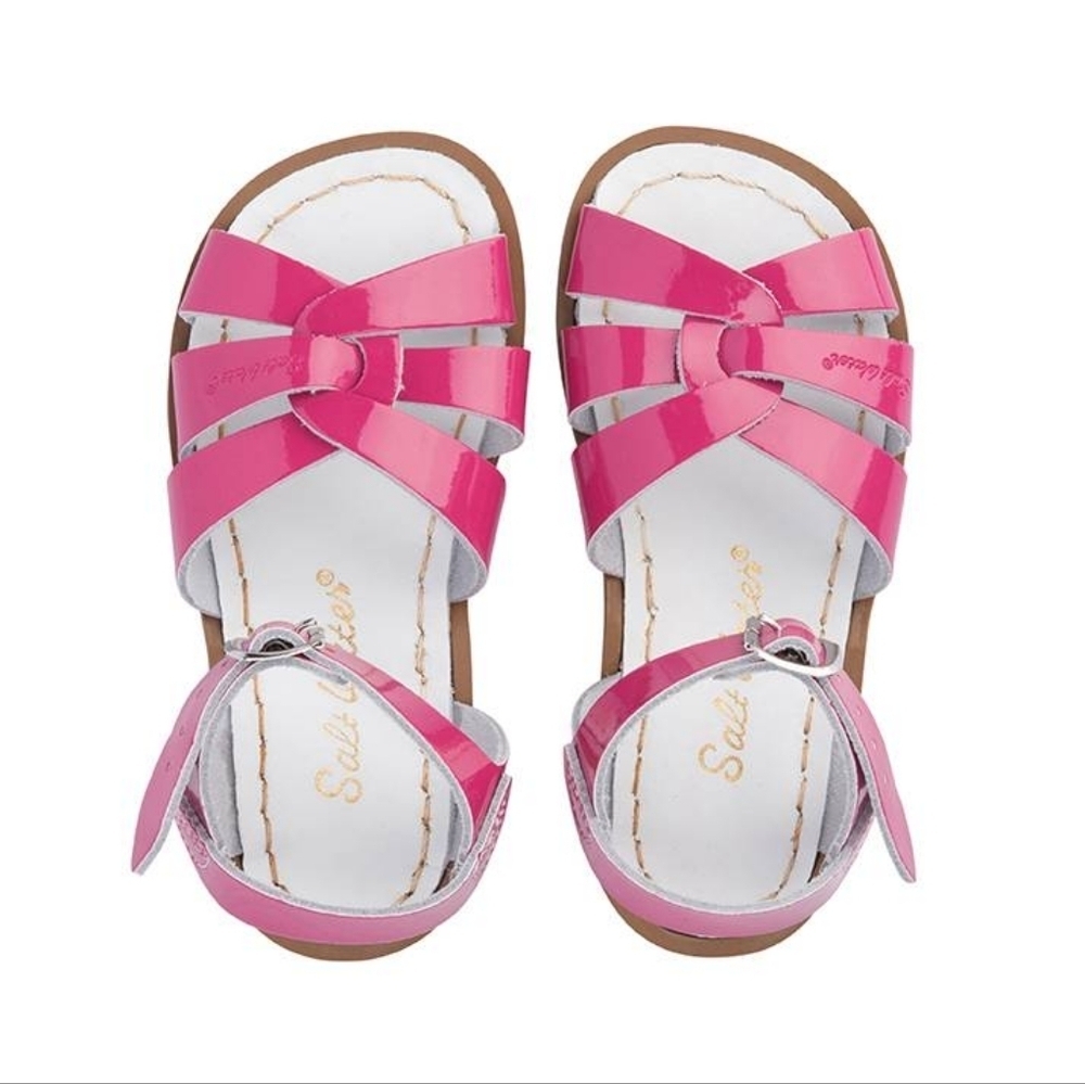 NWT Salt Water Fuchsia Shiny Sandals 💗